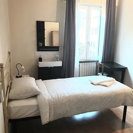 伯圣塔玛丽亚酒店