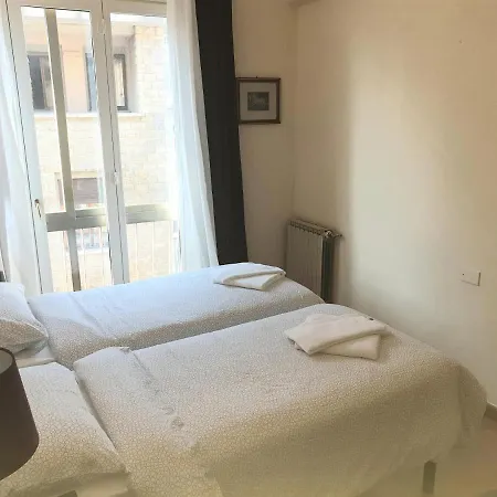 伯圣塔玛丽亚酒店 酒店