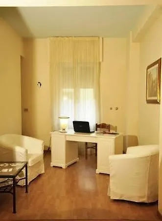 Hotel Por Santa Maria Florence
